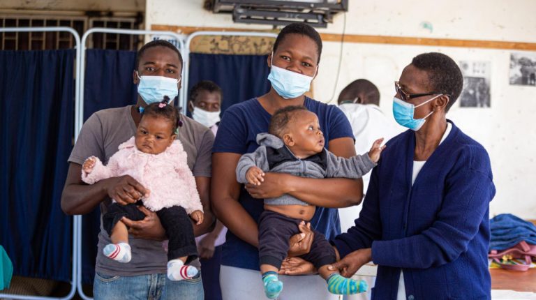 L&rsquo;accès à la santé en Afrique australe : l&rsquo;initiative de l&rsquo;ONG Akina pour un avenir en meilleure santé